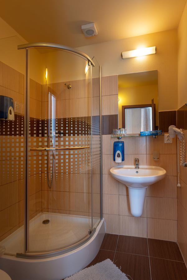 Zelena Ratolest Hotel Ceske Budejovice Exterior photo