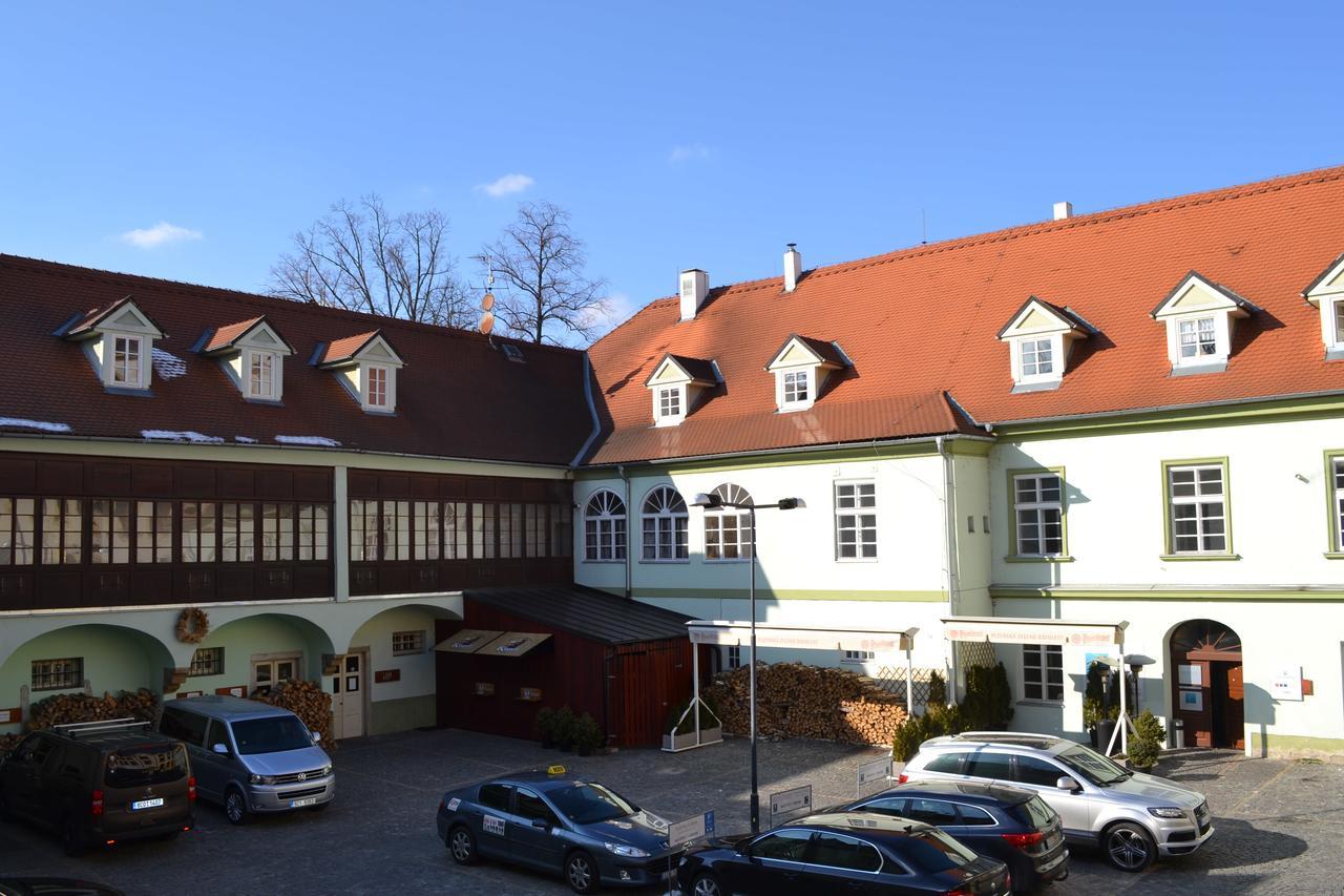 Zelena Ratolest Hotel Ceske Budejovice Exterior photo